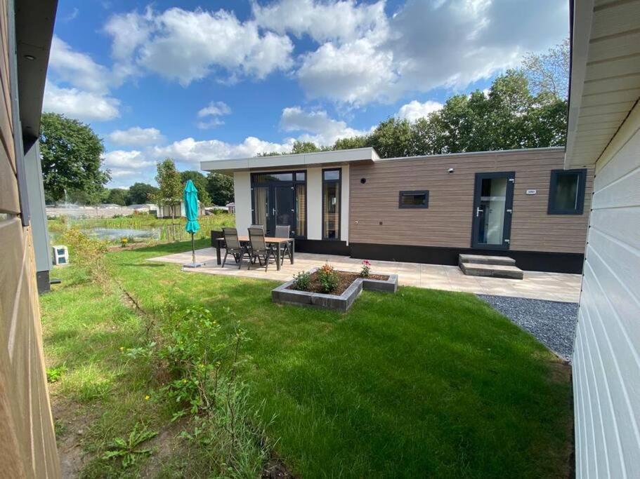 Kindvriendelijk Luxe Chalet In De Bossen Met Prive Sauna Harderwijk Dış mekan fotoğraf