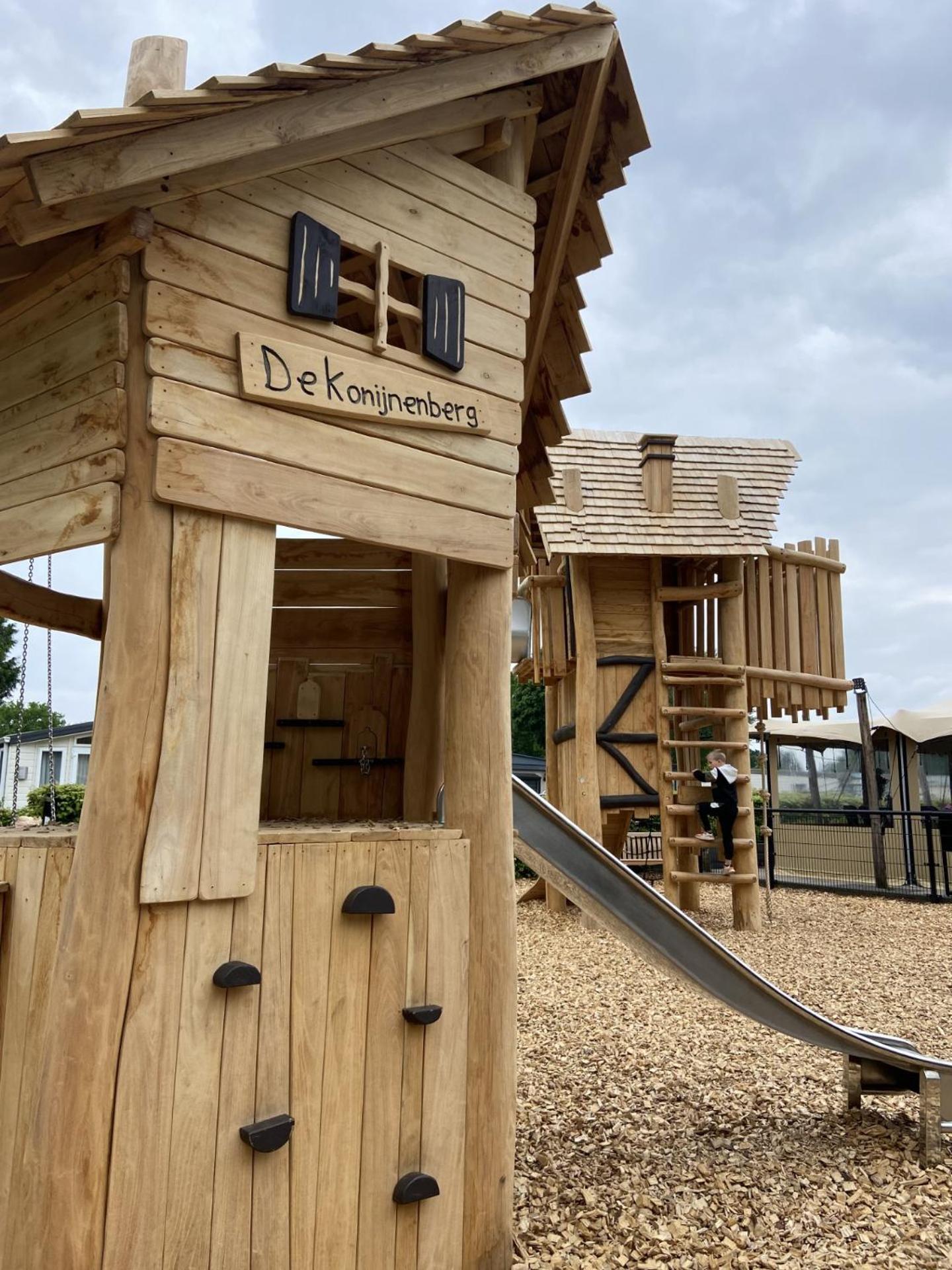 Kindvriendelijk Luxe Chalet In De Bossen Met Prive Sauna Harderwijk Dış mekan fotoğraf